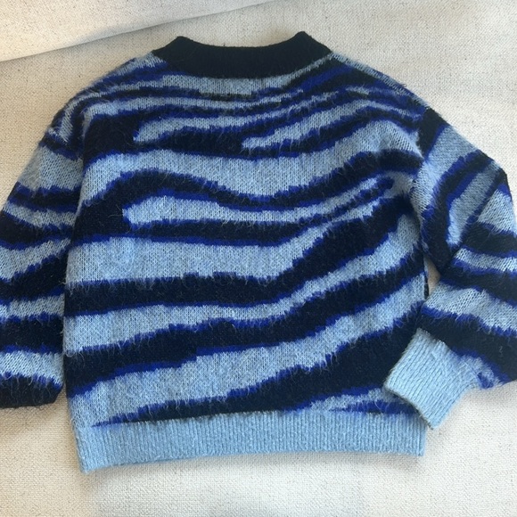 Anthropologie Salma Striped Whisper Soft Eyelash Sweater Blue Motif - Picture 7 of 7